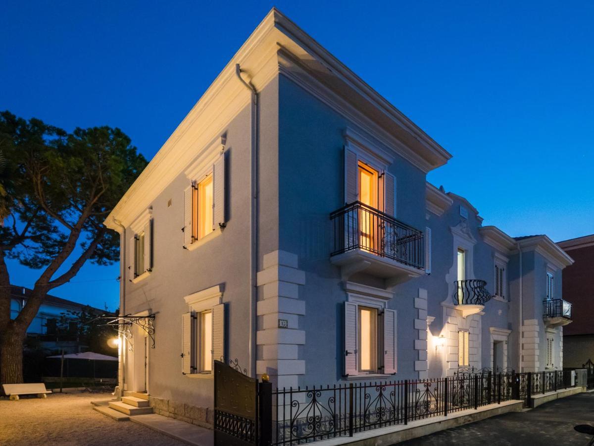 B&B Villa Tozza Senigallia Extérieur photo