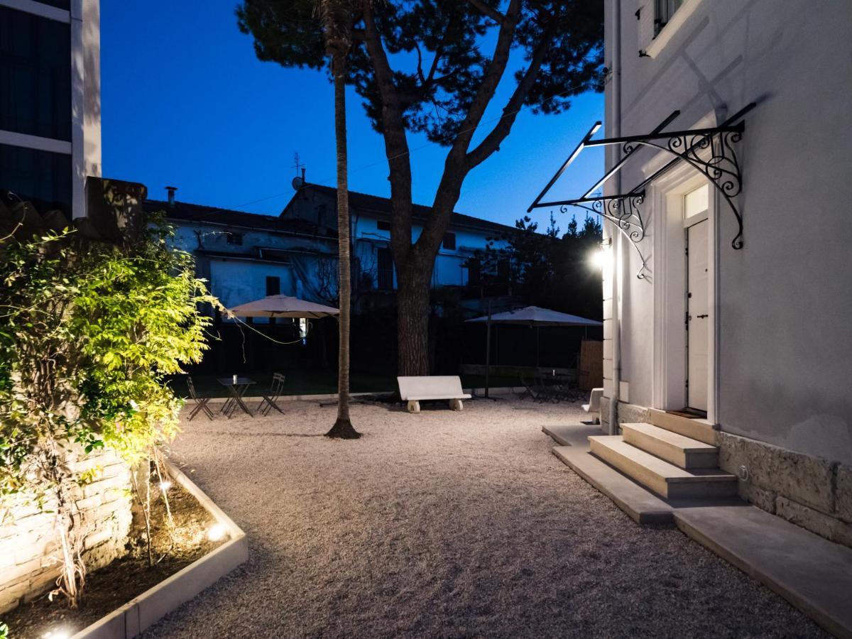 B&B Villa Tozza Senigallia Extérieur photo